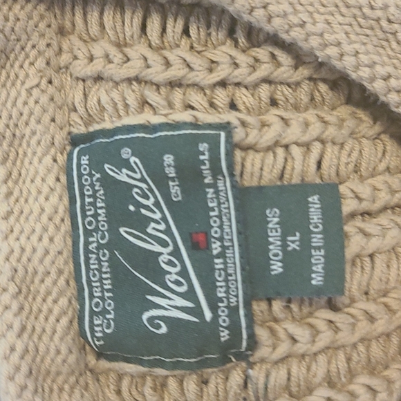 XL Vest - Picture 2 of 5